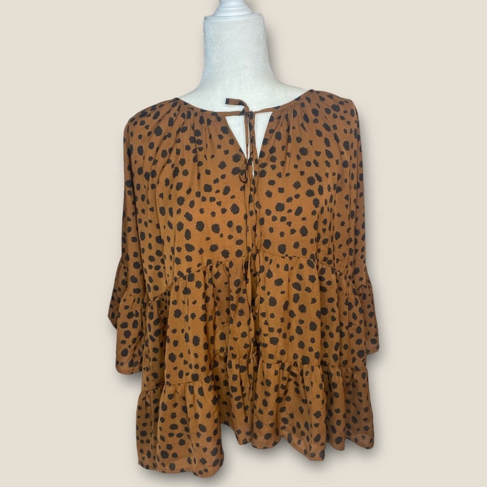Emery Rose SHEIN top in size M.